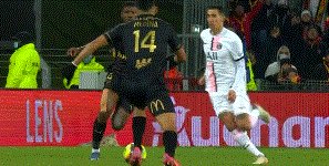 江南-【法甲】梅西中柱 姆巴佩替补补时助攻 巴黎客场平